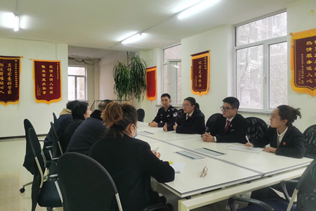 联合法院进企业.jpg